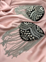 Эполет-брошь (съемный наплечник декоративный) черный со стразами и шипами  20х12 см