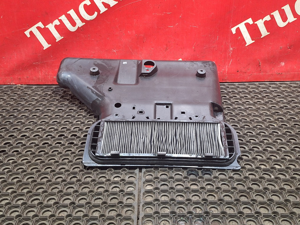 Корпус салонного фильтра