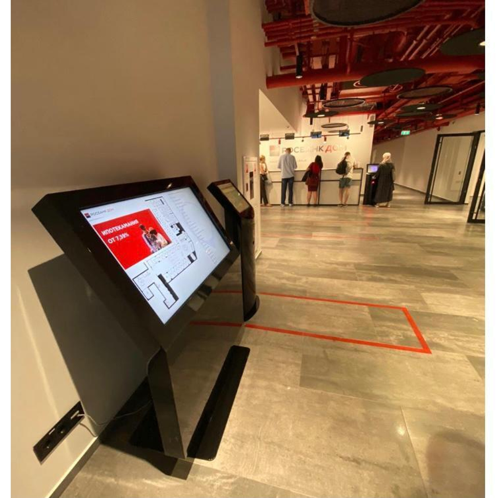 Интерактивный сенсорный киоск BM Genius 43"