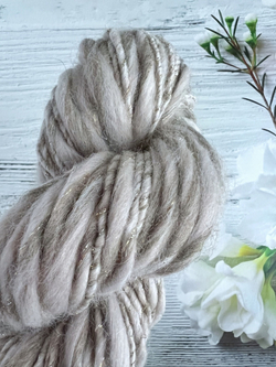 Трикотажная пряжа для вязания MORELINO толстая шишибрики