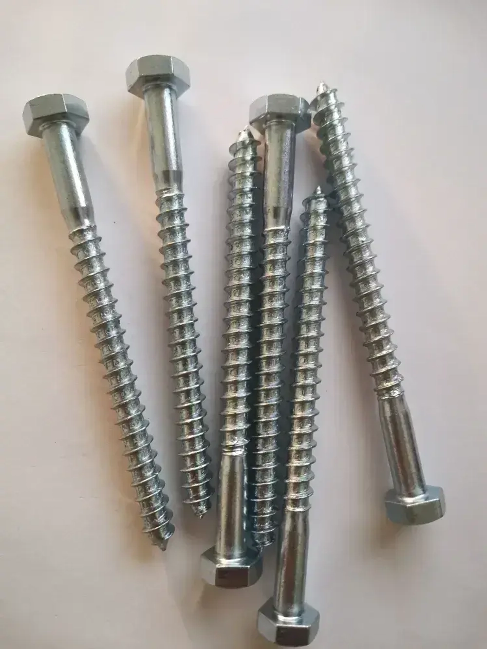 Шуруп сантехнический "Глухарь" 8х120мм (10шт) .