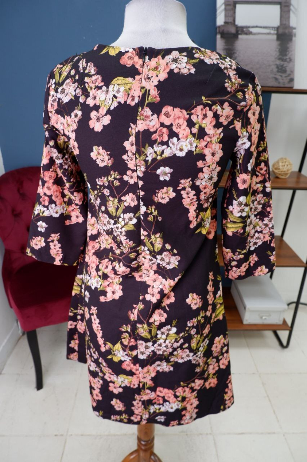 Платье AScool с цветами 42 размер, новое