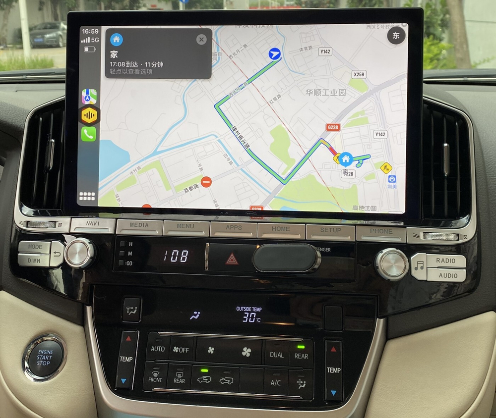 Магнитола для Toyota Land Cruiser 200 2015-2021 (без JBL и без 360) - Carmedia KP-T1302 монитор 13.3" на Android 10, 6/128ГБ, Carplay, 4G SIM-слот