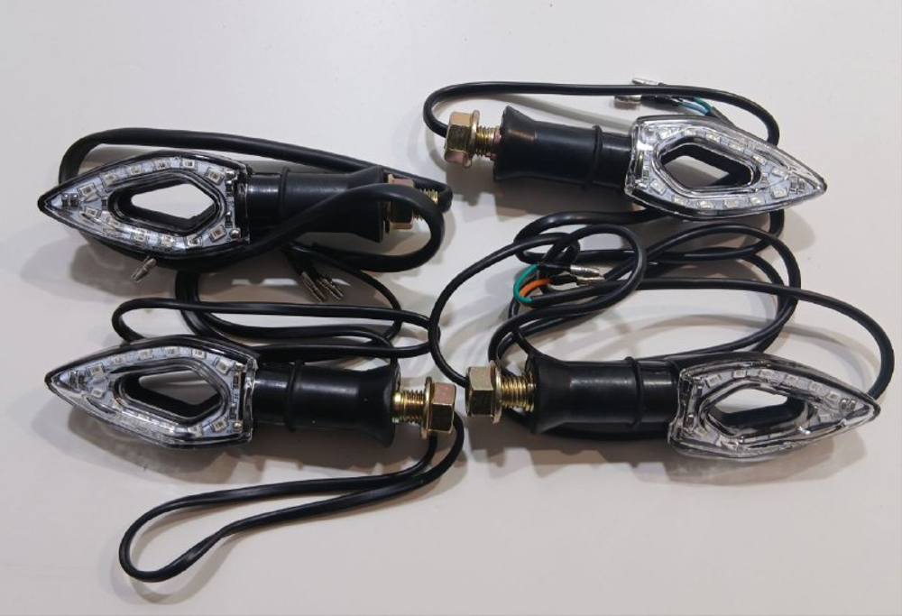 Поворотники ( комплект) задний 2шт/передний 2шт Мопед Motoland SCOUT 11