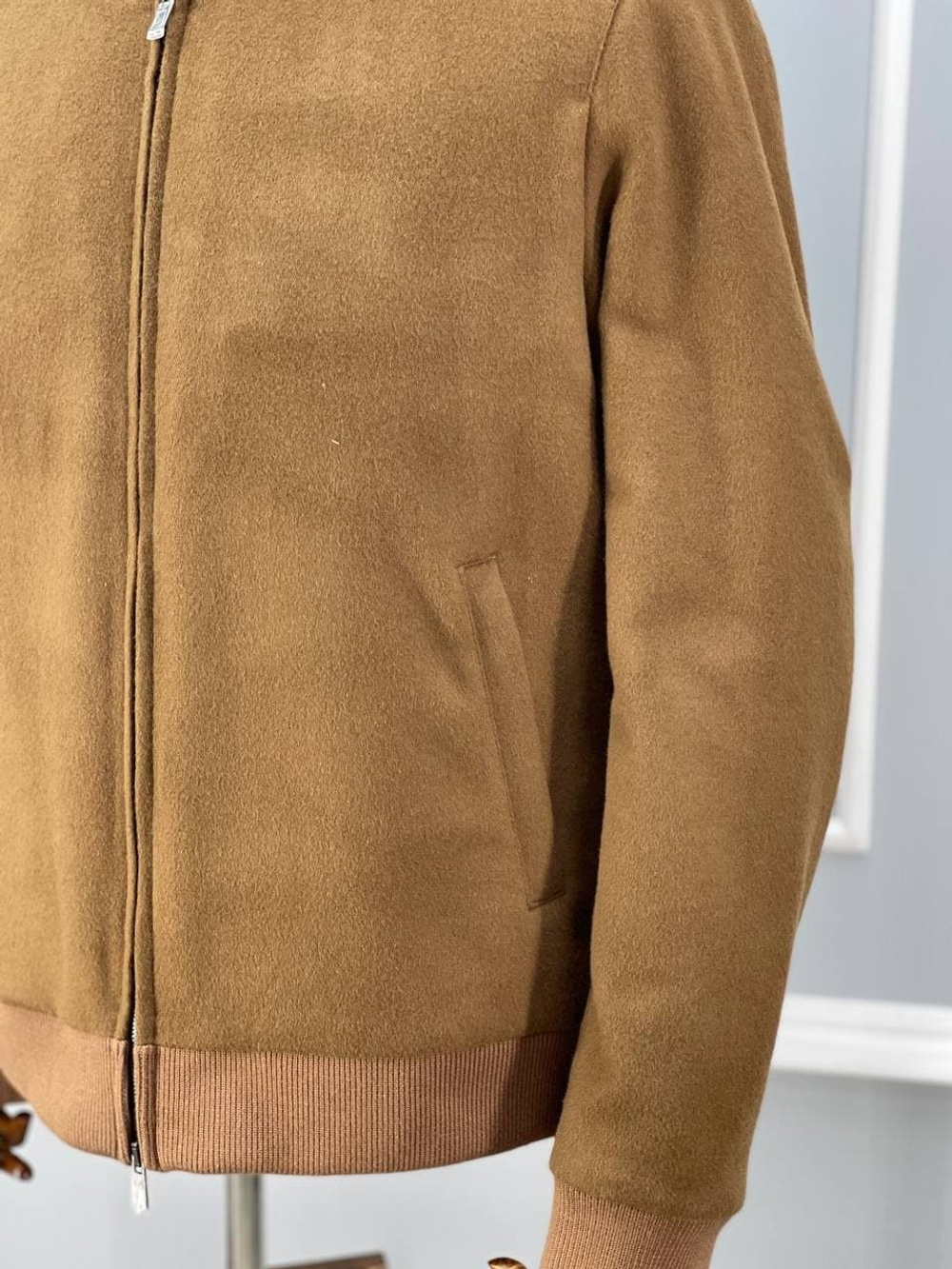 Кашемировая куртка Loro Piana, внутри с мехом