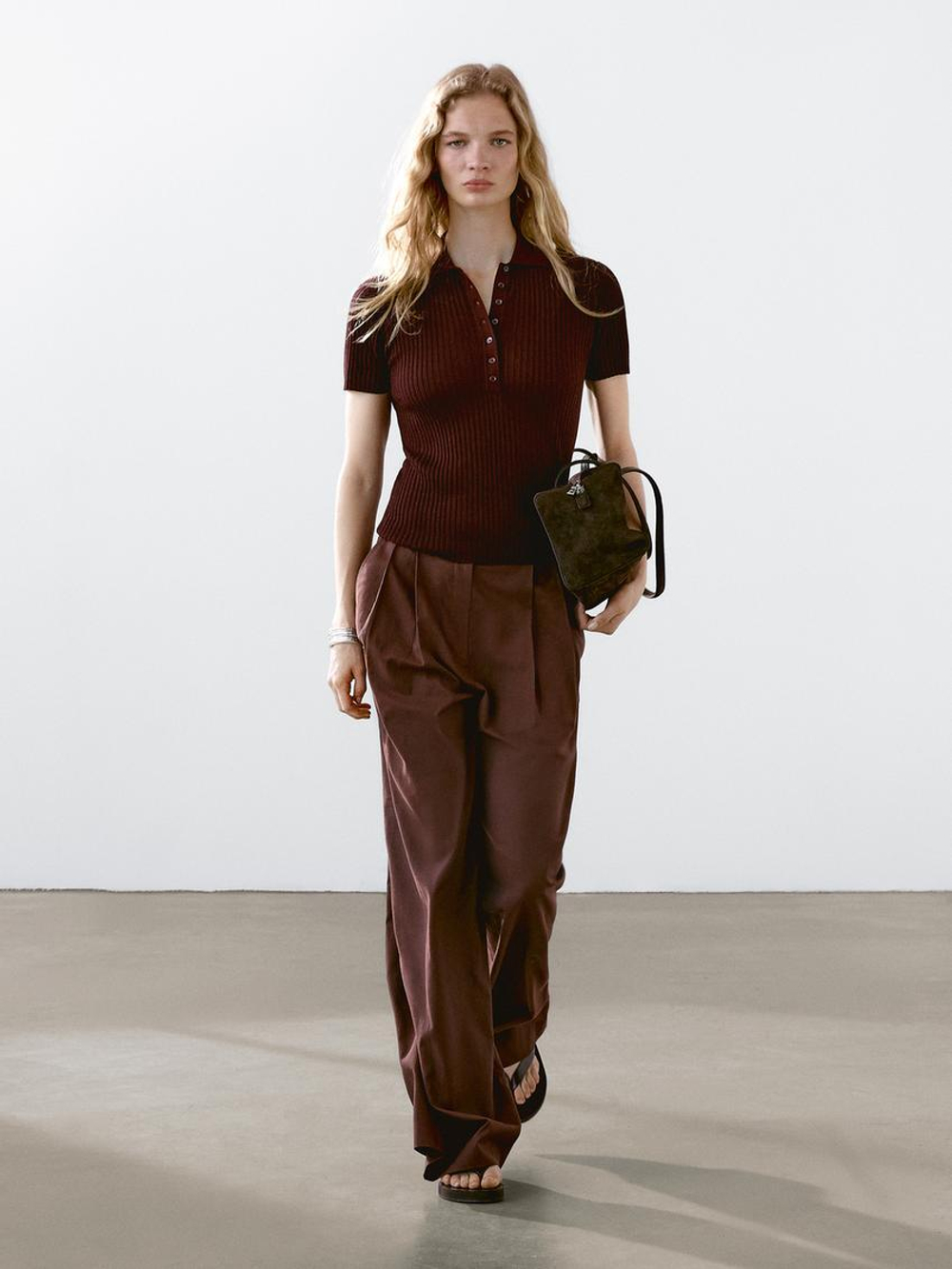 Massimo Dutti Трикотажный свитер-поло из смесового хлопка, гранатовый