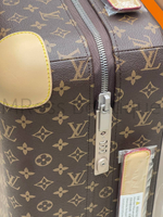 Чемодан Louis Vuitton Horizon 55 Monogram