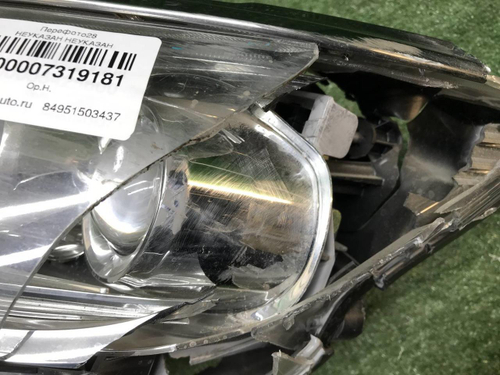 Битая Фара левая Toyota Camry XV50 (17-18) LED