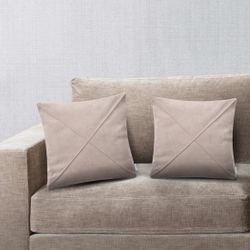 Беспроводная массажная интерьерная подушка GESS Decora — бежевая