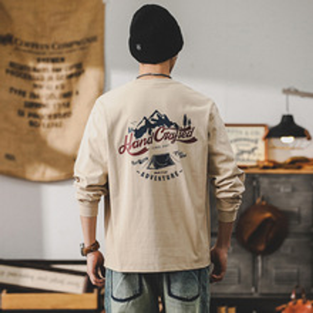 Мужская футболка с длинным рукавом и принтом на спине