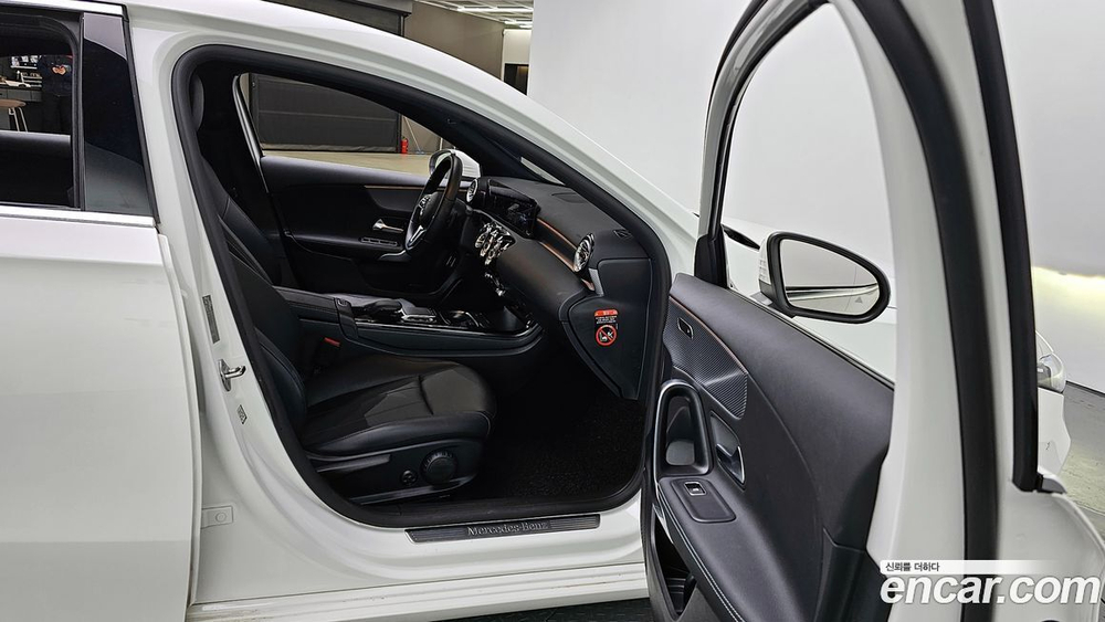 Mercedes-Benz A-Class W177 A220 Sedan (05.2022)