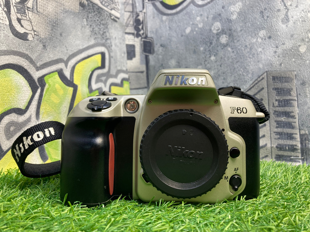Nikon F60