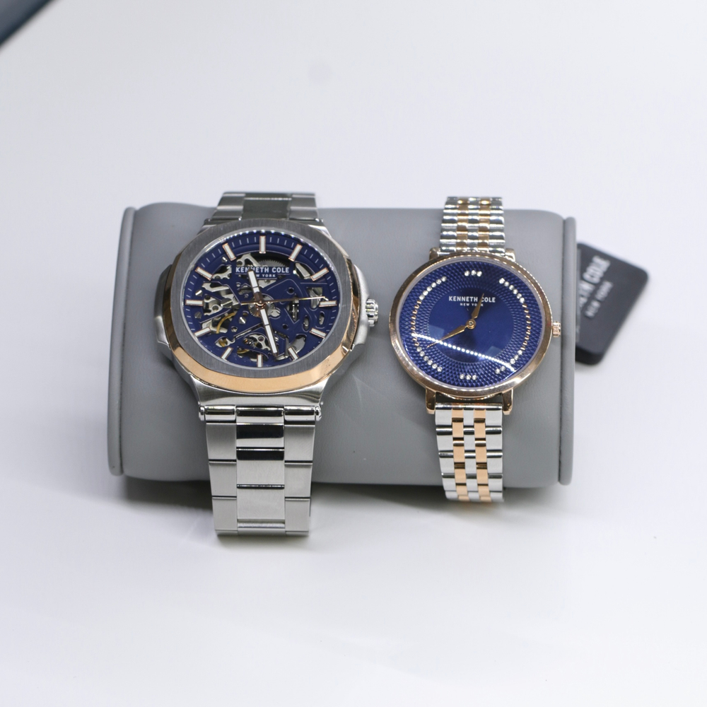 Подарочный комплект Kenneth Cole: мужские и женские часы