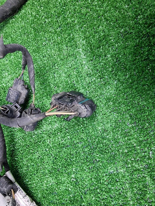 Проводка моторного отсека Geely Monjaro (21-нв)