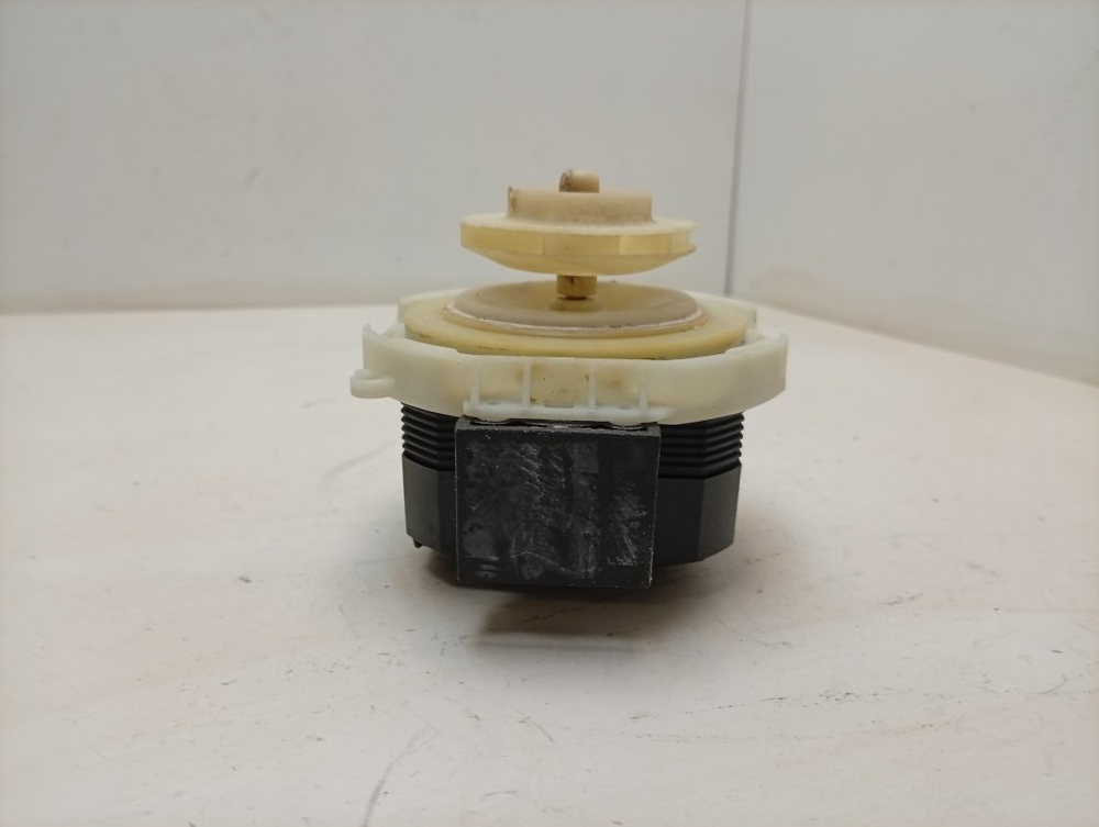 LFTA+5H1741 ктп11 Рециркуляционный насос к посудомоечной машине Indesit Ariston VSME-20 б/у