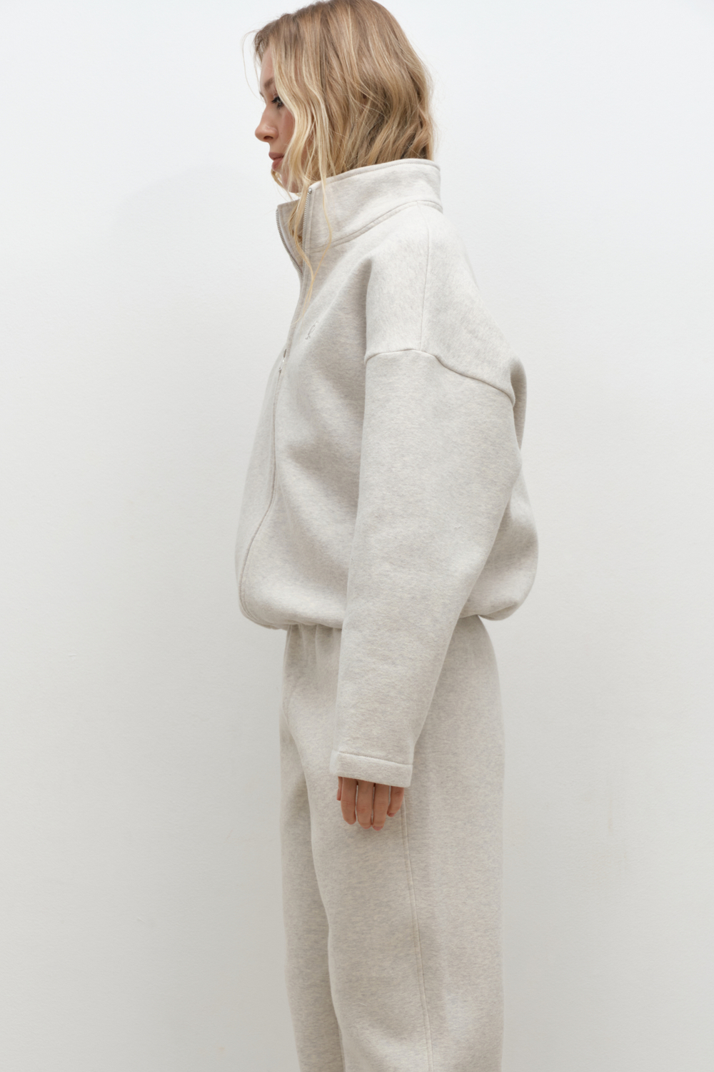 Брюки из футера утепленные