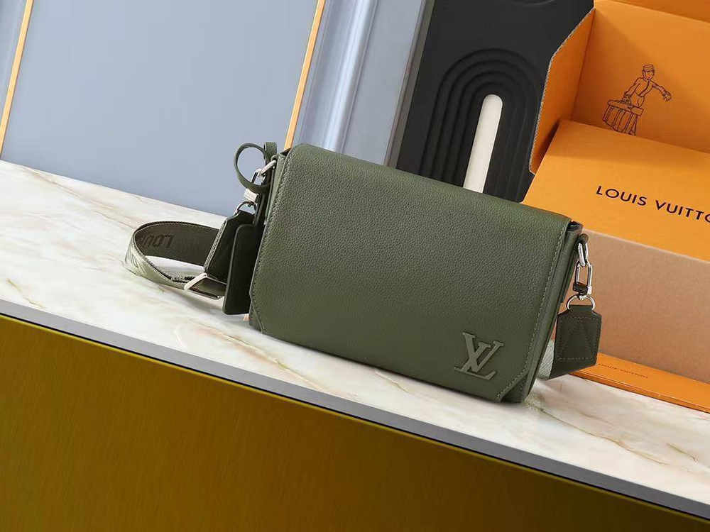 Сумка Louis Vuitton