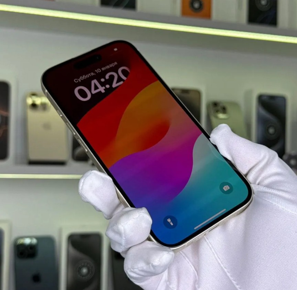 iPhone 15, 256 ГБ б/у