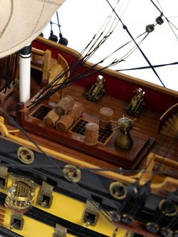 HQ-102 Корабль "HMS PRINCE", 88x25x70 см