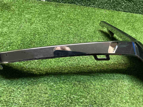 Молдинг заднего бампера правый Geely Monjaro 21-нв