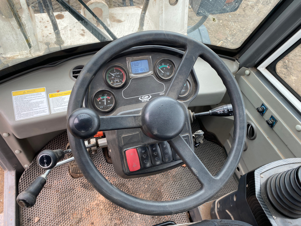 GOODWORK LX* Фронтальный погрузчик LX180F (Дизельный, 2,8 л, 45 л.с., АТ)