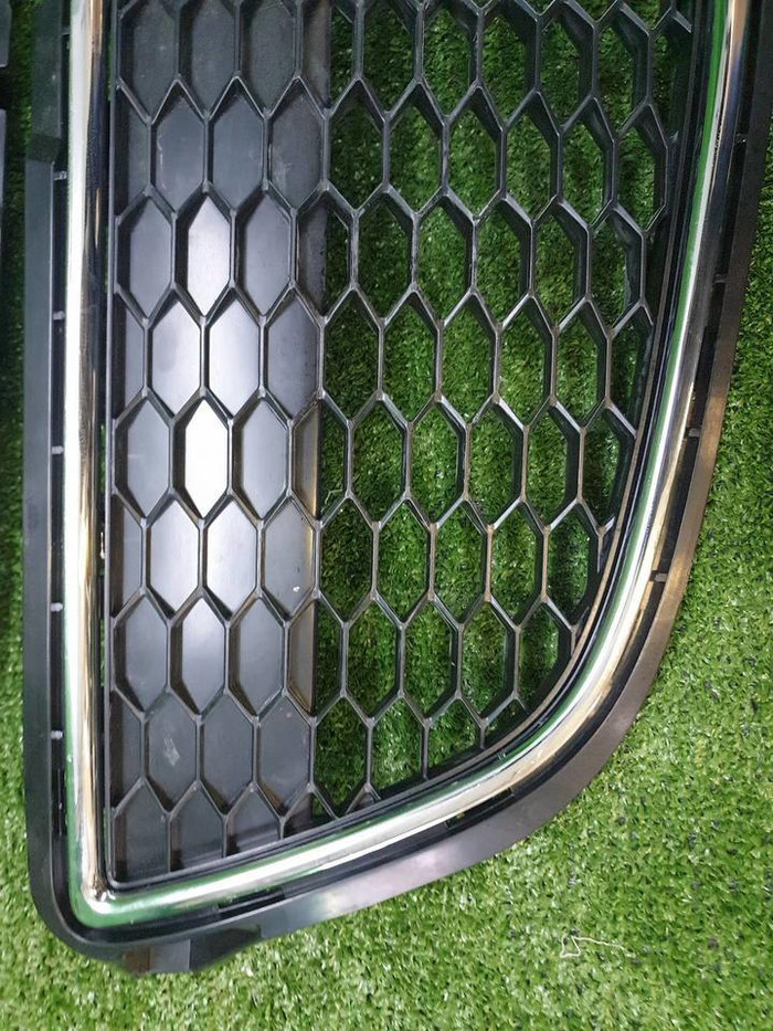 Решетка радиатора Chevrolet Captiva C140 (2013-2016) Srumto