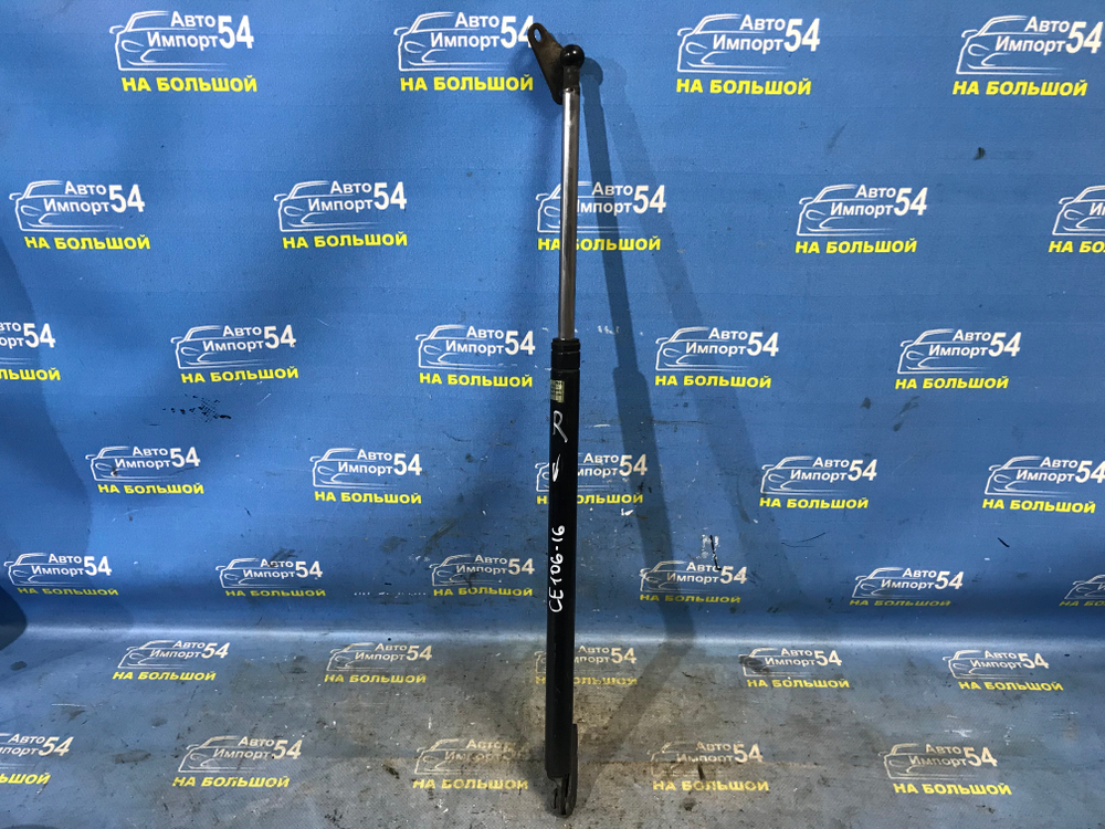 Амортизатор задней двери правый TOYOTA COROLLA 1995