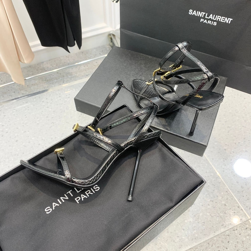 Saint Laurent Pumps
