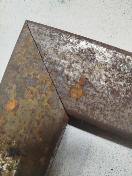 Пила торцовочная многофункциональная Ravic RV8025