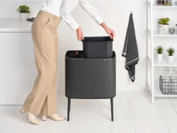 Brabantia Контейнер для мусора Bo Touch 11+23 л темно-серый