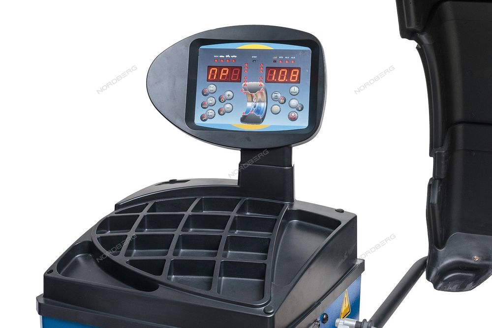 NORDBERG (4525B) Станок балансировочный полуавтоматический, синий