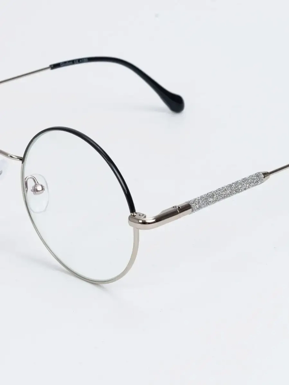 Очки корригирующие /женские/-3,00/РЦ 62-64