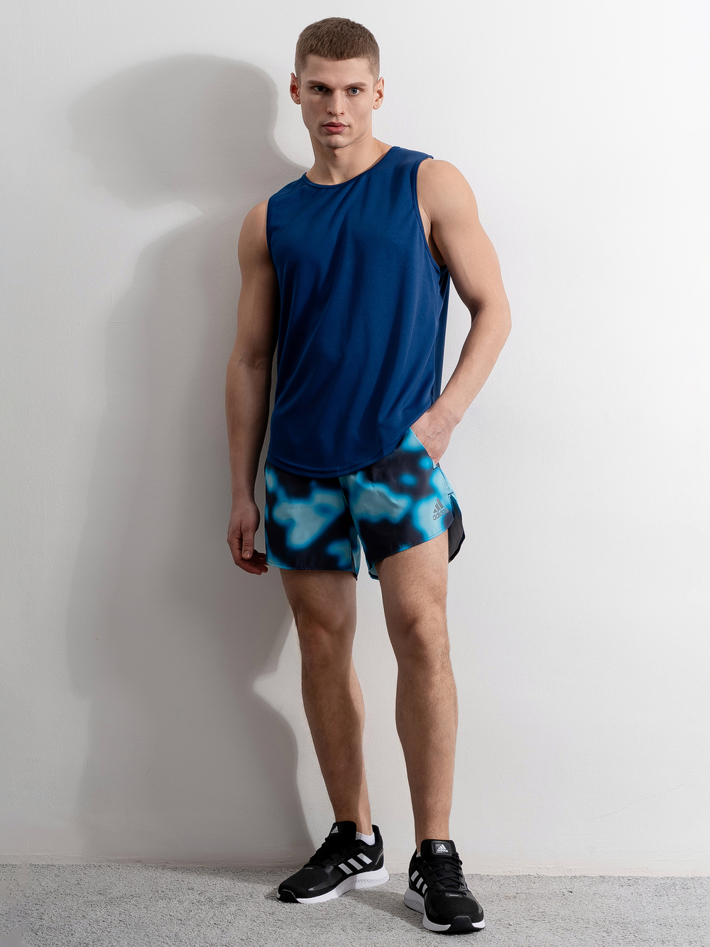Шорты Adidas Run icons HF8758