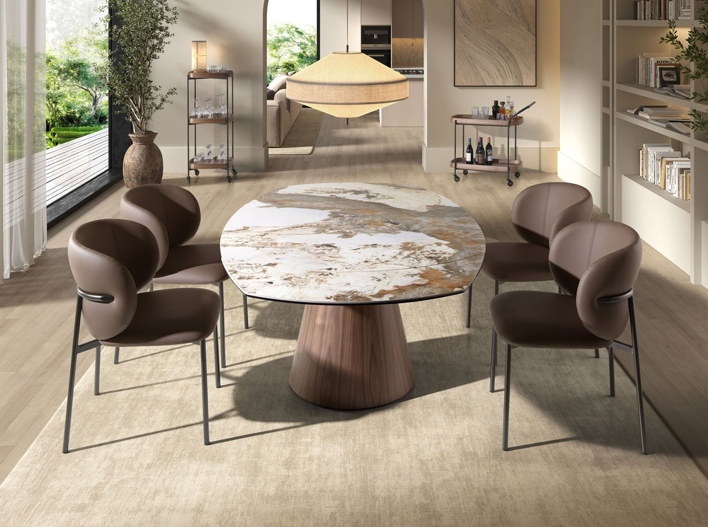 Стул 4239 из темно-коричневой экокожи