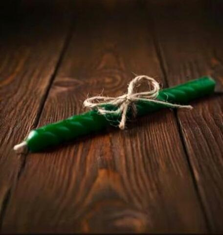 Свеча витая ЗЕЛЁНАЯ (воск)