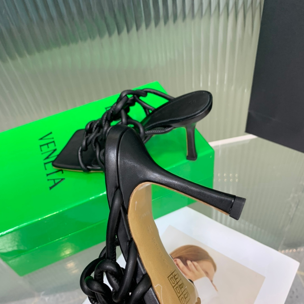Bottega Veneta Stretch Twist Mule