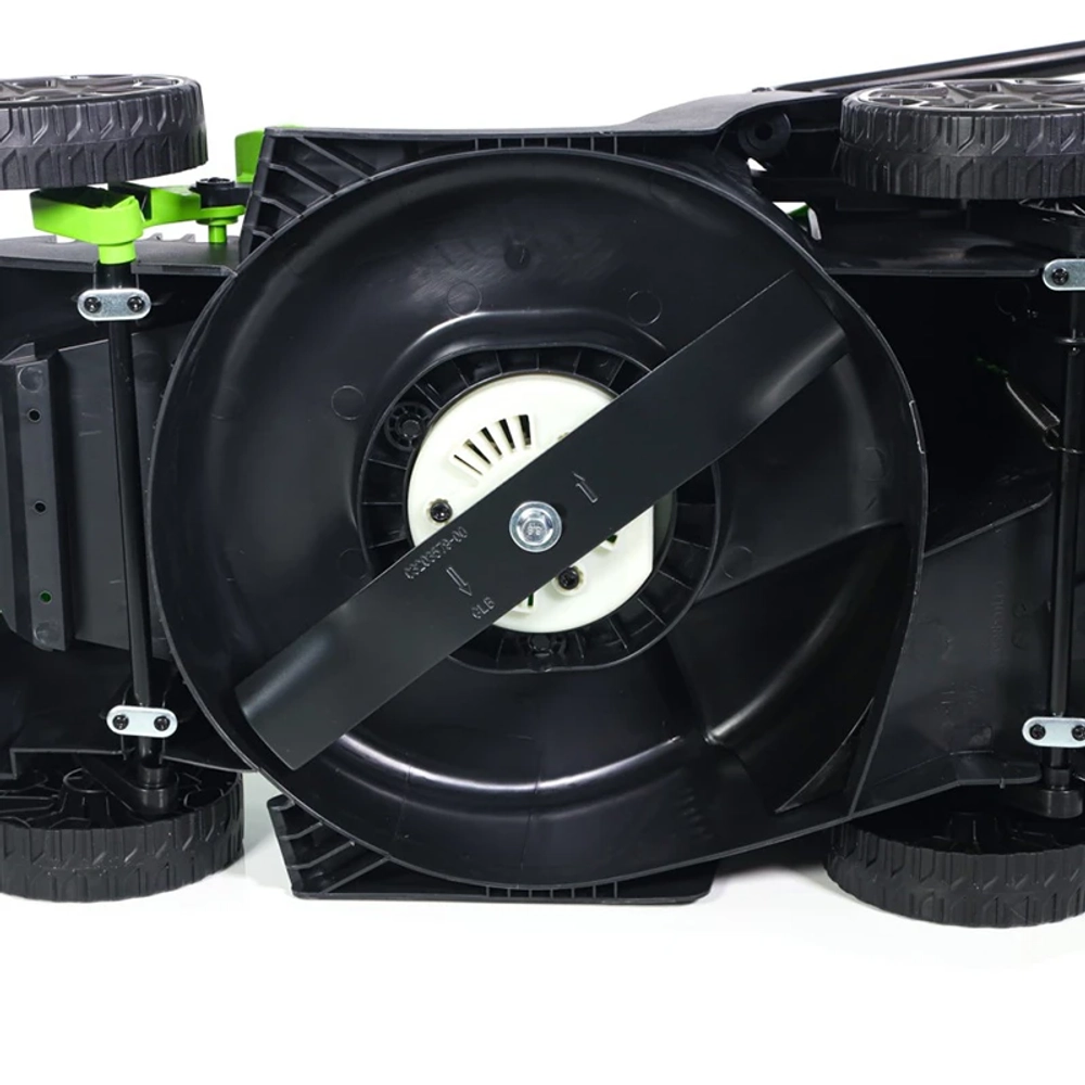 Аккумуляторная газонокосилка Greenworks GD24LM33K8 24В (1 x 8 Ач, ЗУ) нож 33 см, 2516107U8