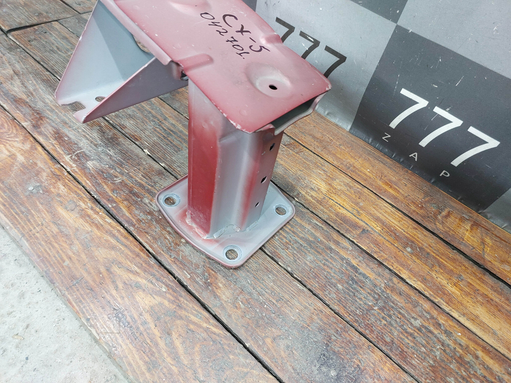 Усилитель переднего бампера Mazda CX-5 1 (KE) 11-17 Б/У Оригинал KD5350070