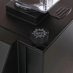 Кофемолка Eureka Mignon Silenzio 50 15 BL красный