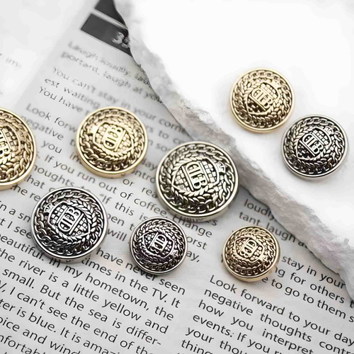 Пуговица 70090