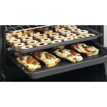 Электрический духовой шкаф Electrolux EVK 95840 AX