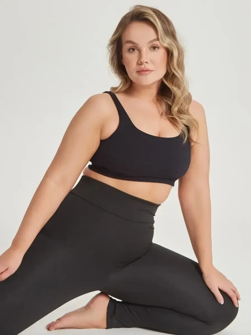 Леггинсы утягивающие спортивные