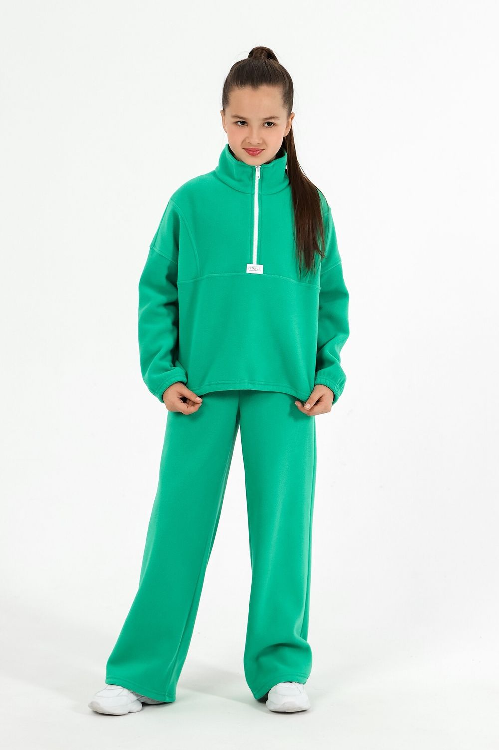 Костюм для девочки Скай-1 Виотекс ЗЕЛЁНЫЙ