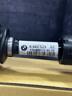Приводной вал колеса BMW 31608681529