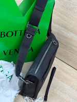 Сумка-мессенджер Bottega Veneta