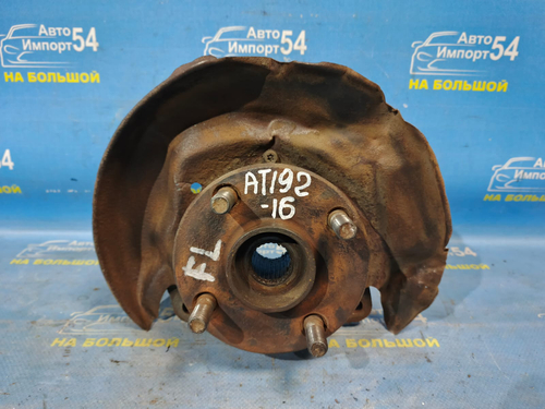 Ступица передняя левая TOYOTA CARINA 1993