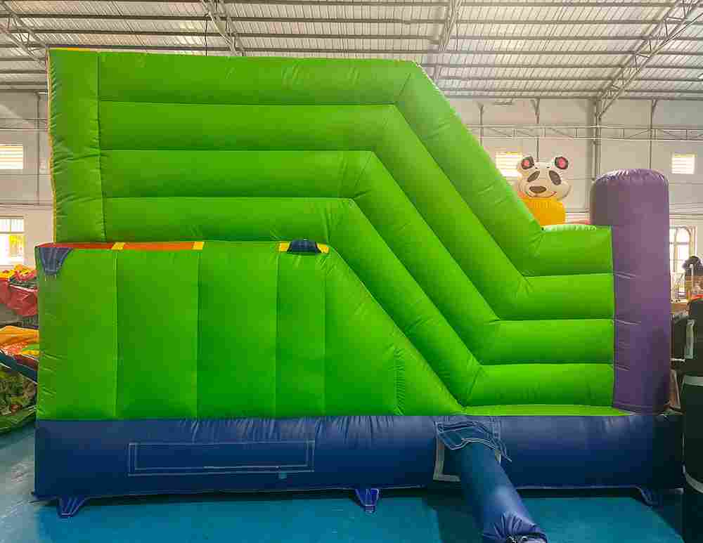 Коммерческий надувной батут «Попугайчики 2» 6*4*2,8 м