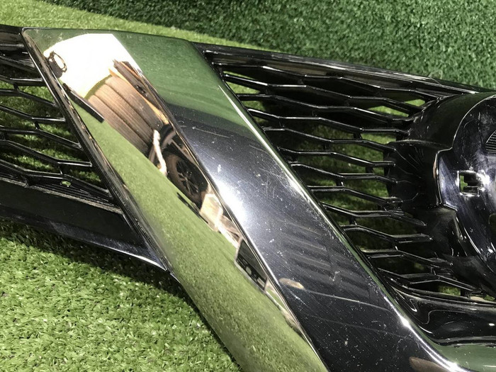 Решетка радиатора Nissan X-Trail T32 (2013-2019)