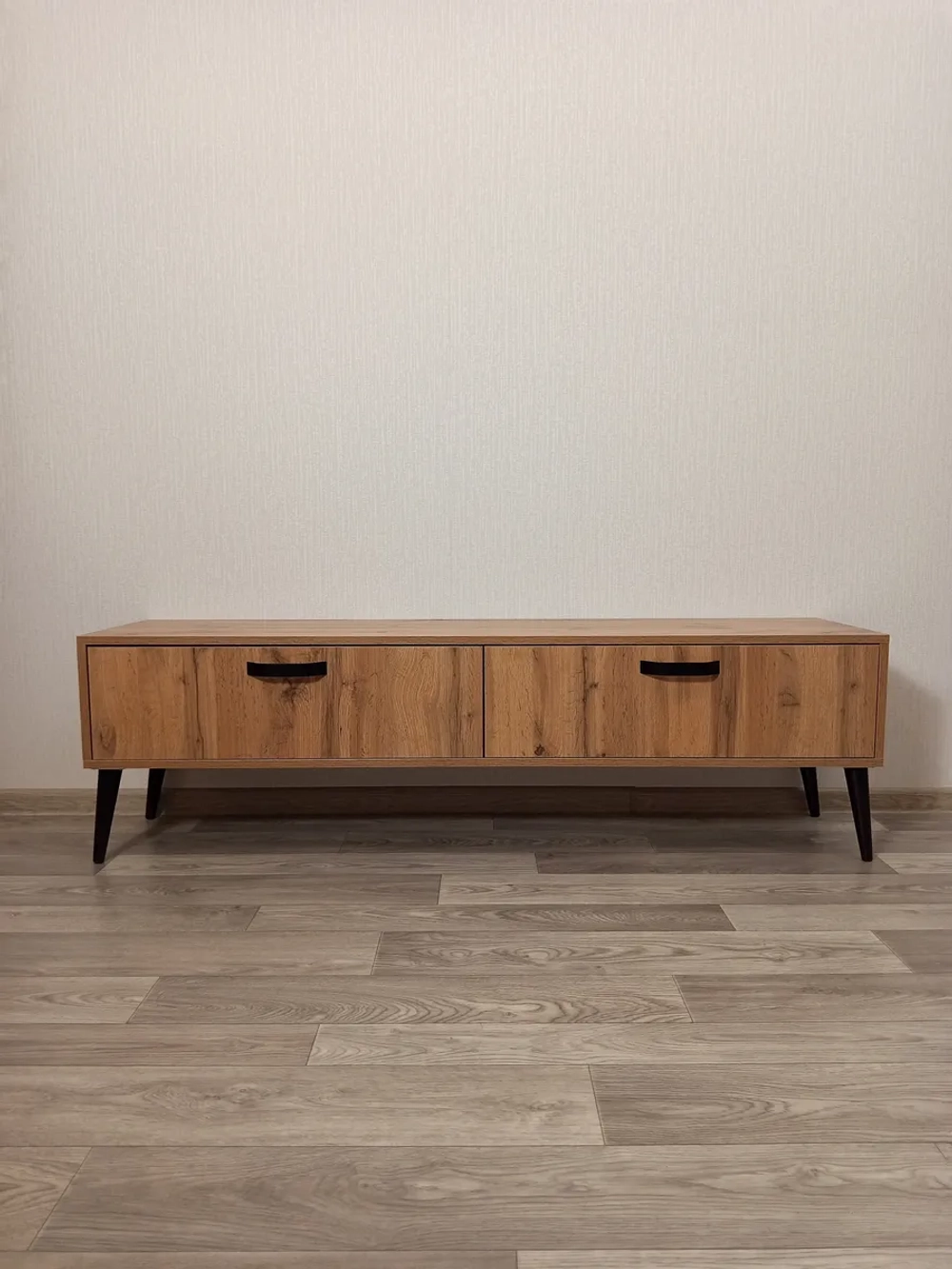 Тумба под телевизор "Венеция" с ящиками