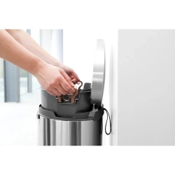 Brabantia Контейнер для мусора с плоской спинкой 30 л